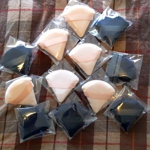 BRAND NEW COSMETIC BEAUTY PUFF